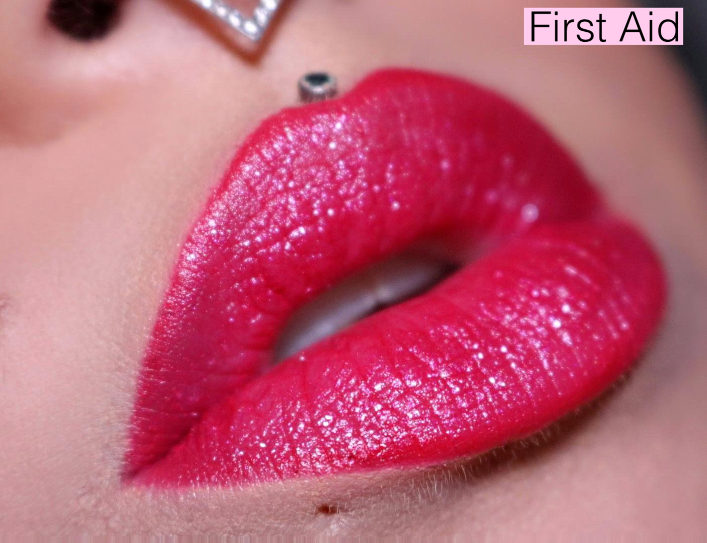 Gloomy Survival Lipstick đź’„