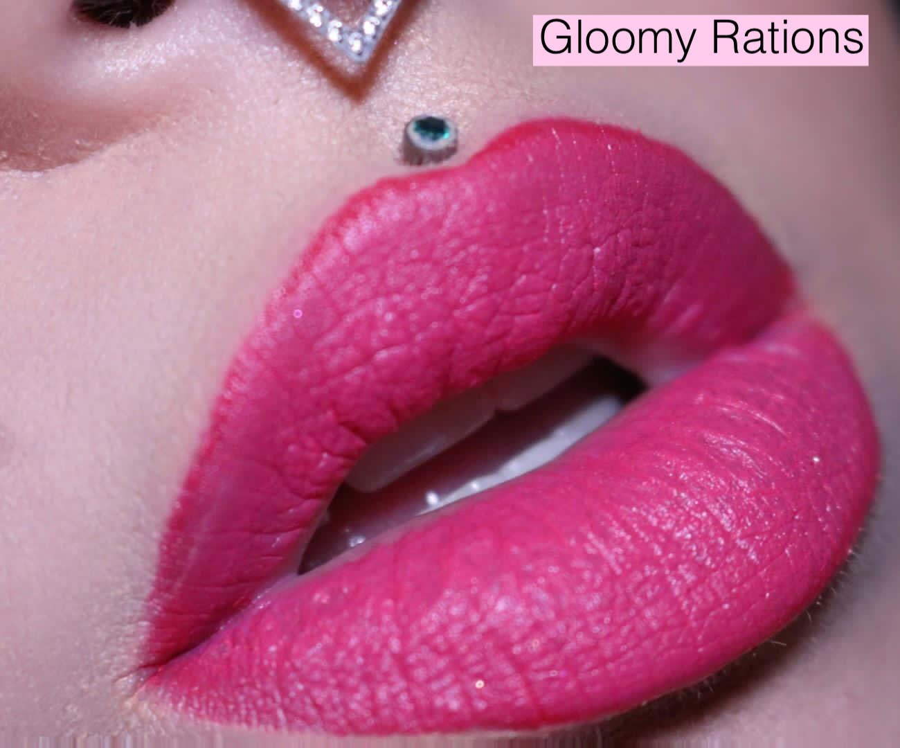 Gloomy Survival Lipstick 💄